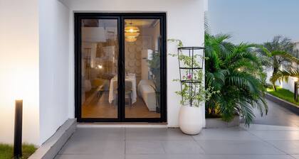 The Palms Classic Hotel