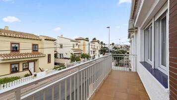 Superior appartement, balkon, uitzicht op zee | Terrein van de accommodatie