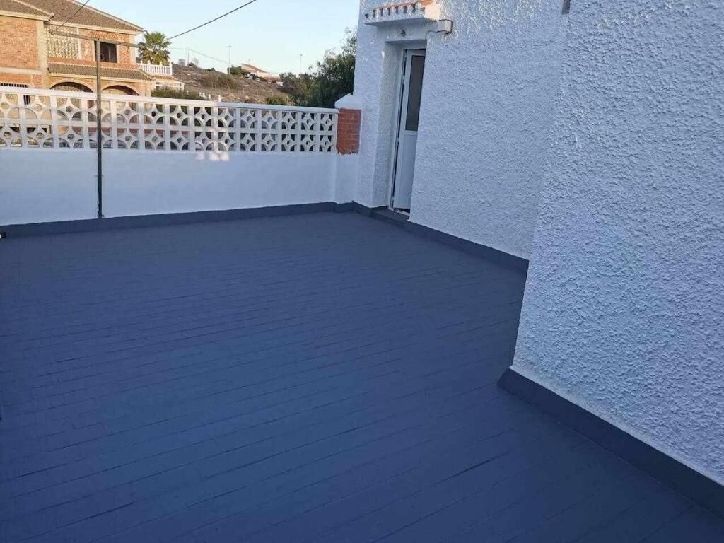 コンフォート アパートメント バルコニー パーシャルシービュー | 施設の敷地