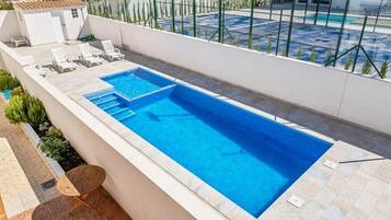 季節限定屋外プール