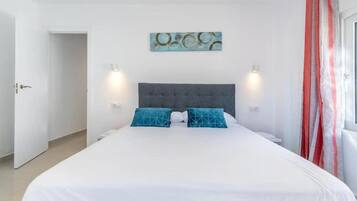Apartamento Confort, patio, vistas al jardín | Tabla de planchar con plancha y wifi gratis