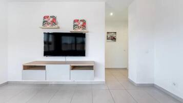 Deluxe-huoneisto, näköala pihalle | Sisätilat