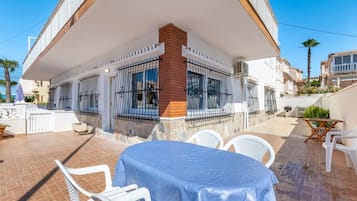 Deluxe appartement | Buiten dineren