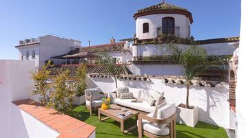 Apartamento (5 Bedrooms) | Terraza o patio