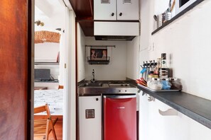 Frigorífico y microondas