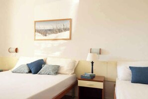 2 bedrooms, WiFi - Holiday flat with air conditioning and internet (Bibione)