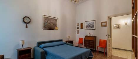 2 bedrooms, iron/ironing board