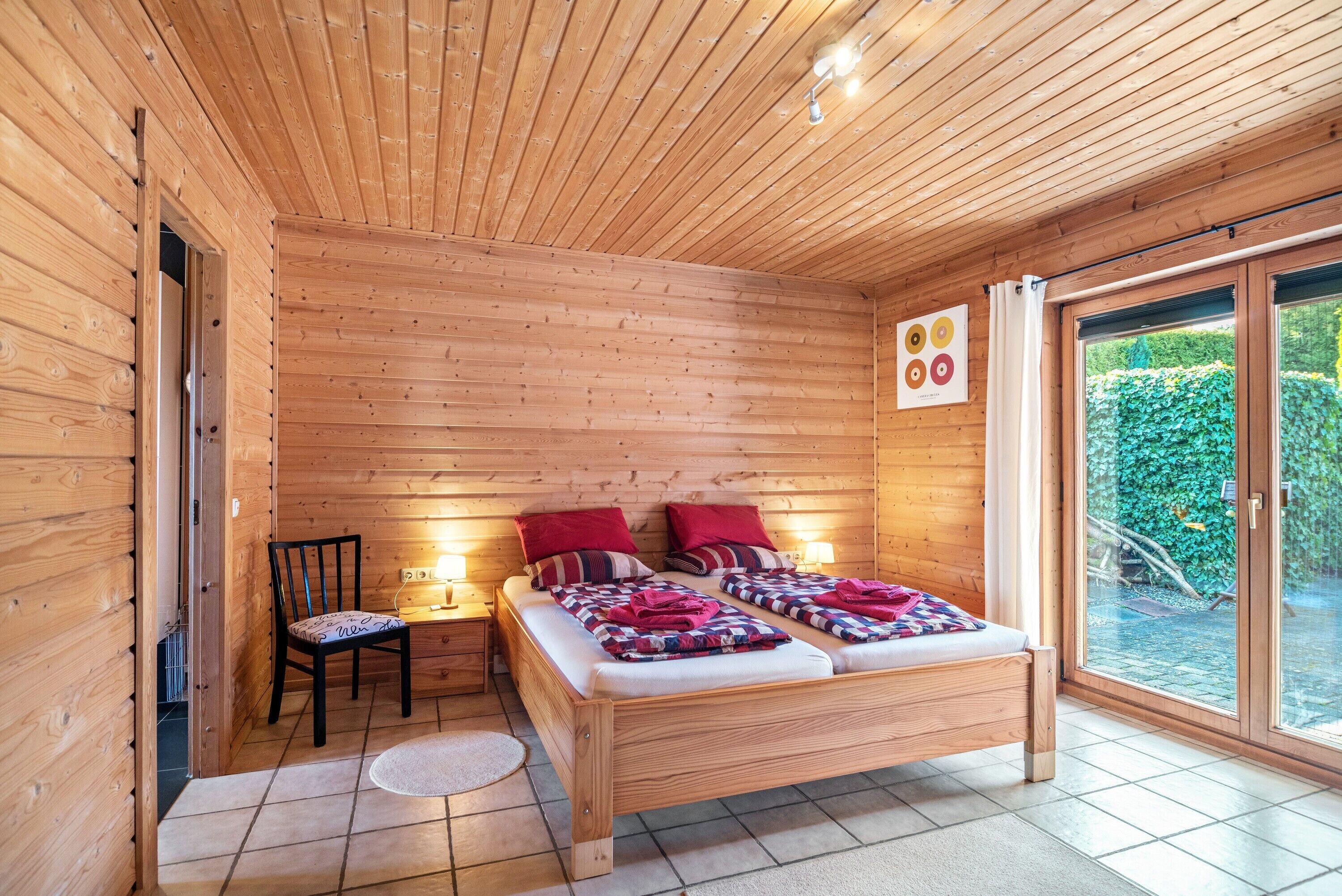 Bügeleisen/Bügelbrett, WLAN, Bettwäsche