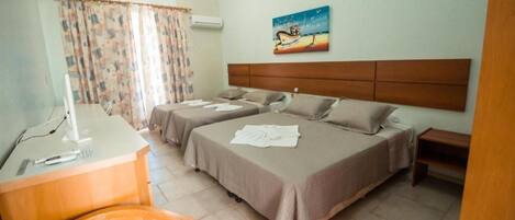 Free WiFi, wheelchair access