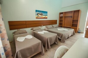 Standard Double Room, Balcony, Garden View
