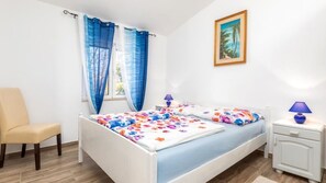 4 habitaciones, wifi gratis y ropa de cama 