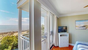 Interior - Villa 377 - Turtle Villa 2 bedroom, 1.5 bathroom (Jekyll Island)