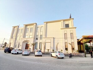 Front of property - Majestic Castle (Ludhiana)