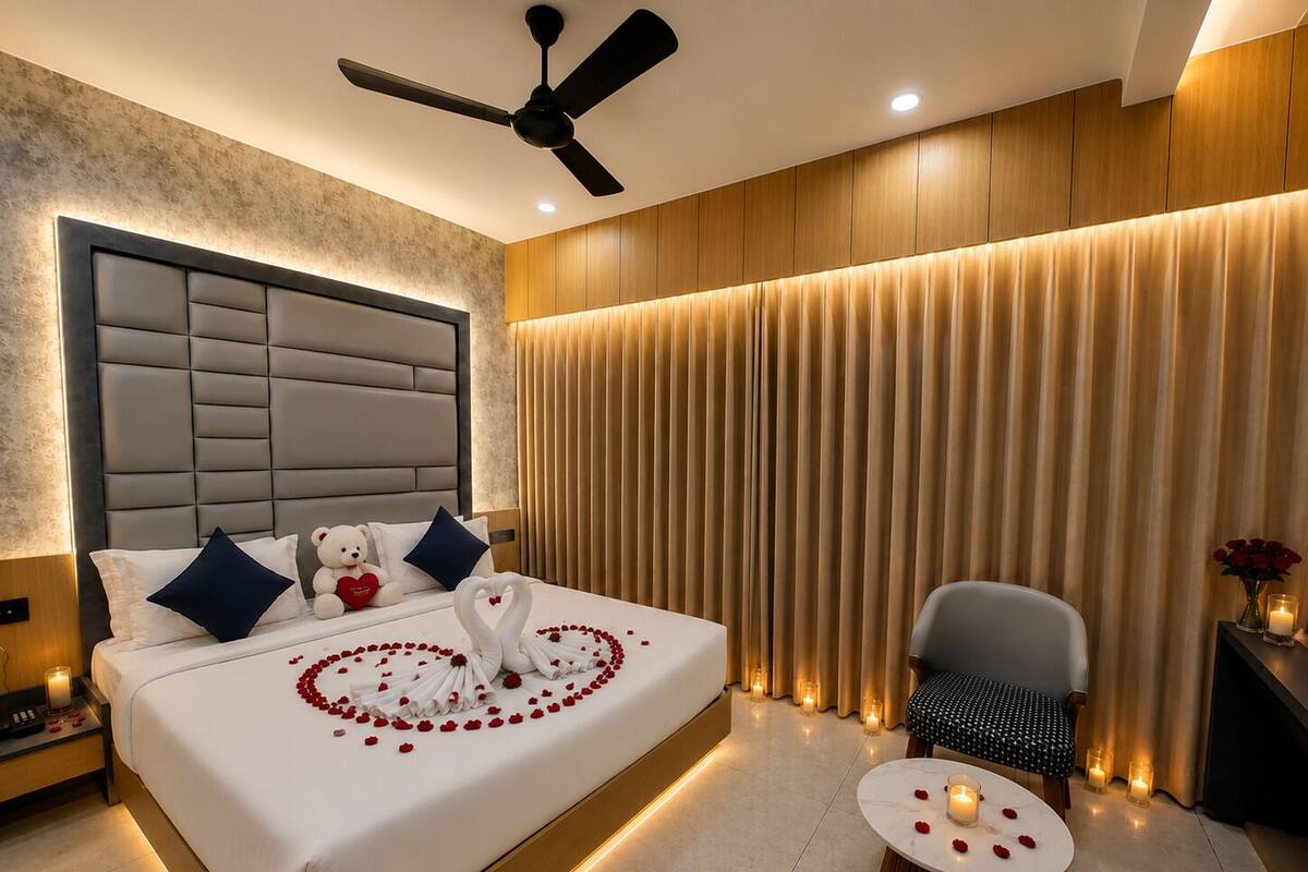 Basic Double Room | Desk, soundproofing, WiFi (free)