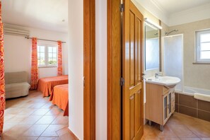 Family Villa, Garden View | View from room - Villa Ribeiro I (Albufeira)
