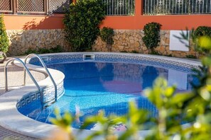 Outdoor pool - Villa Ribeiro I (Albufeira)