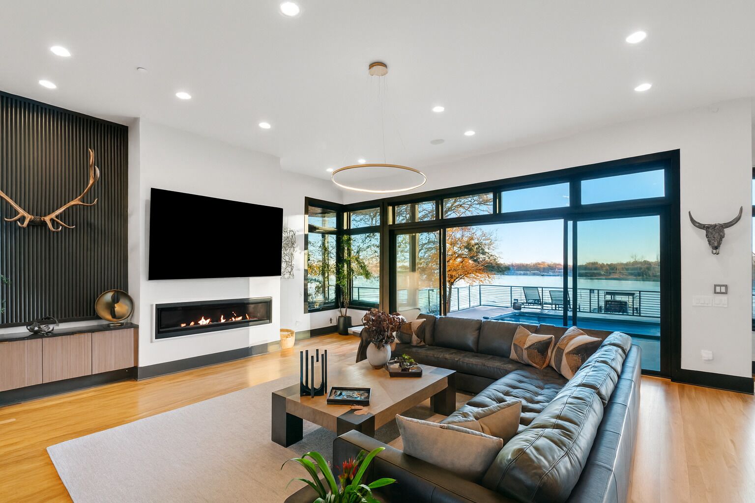 Älytelevisio, takka