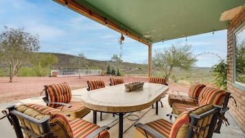 House (3 Bedrooms) | Front of property