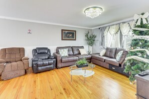 House (4 Bedrooms) | Interior - Remote-work Ready: Family Home Near Pittsburgh (Monroeville)