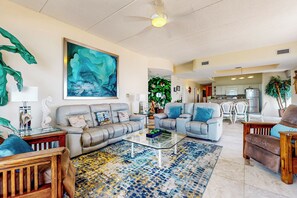 Interior - Shorefront Corner PH, 3br: Suntide III - Unit 1201 (South Padre Island)