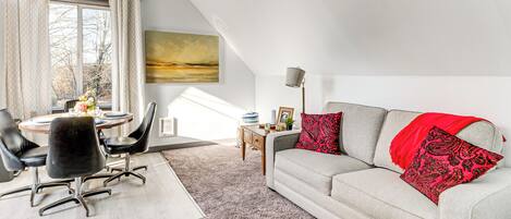 Apartment (1 Bedroom) | Front of property