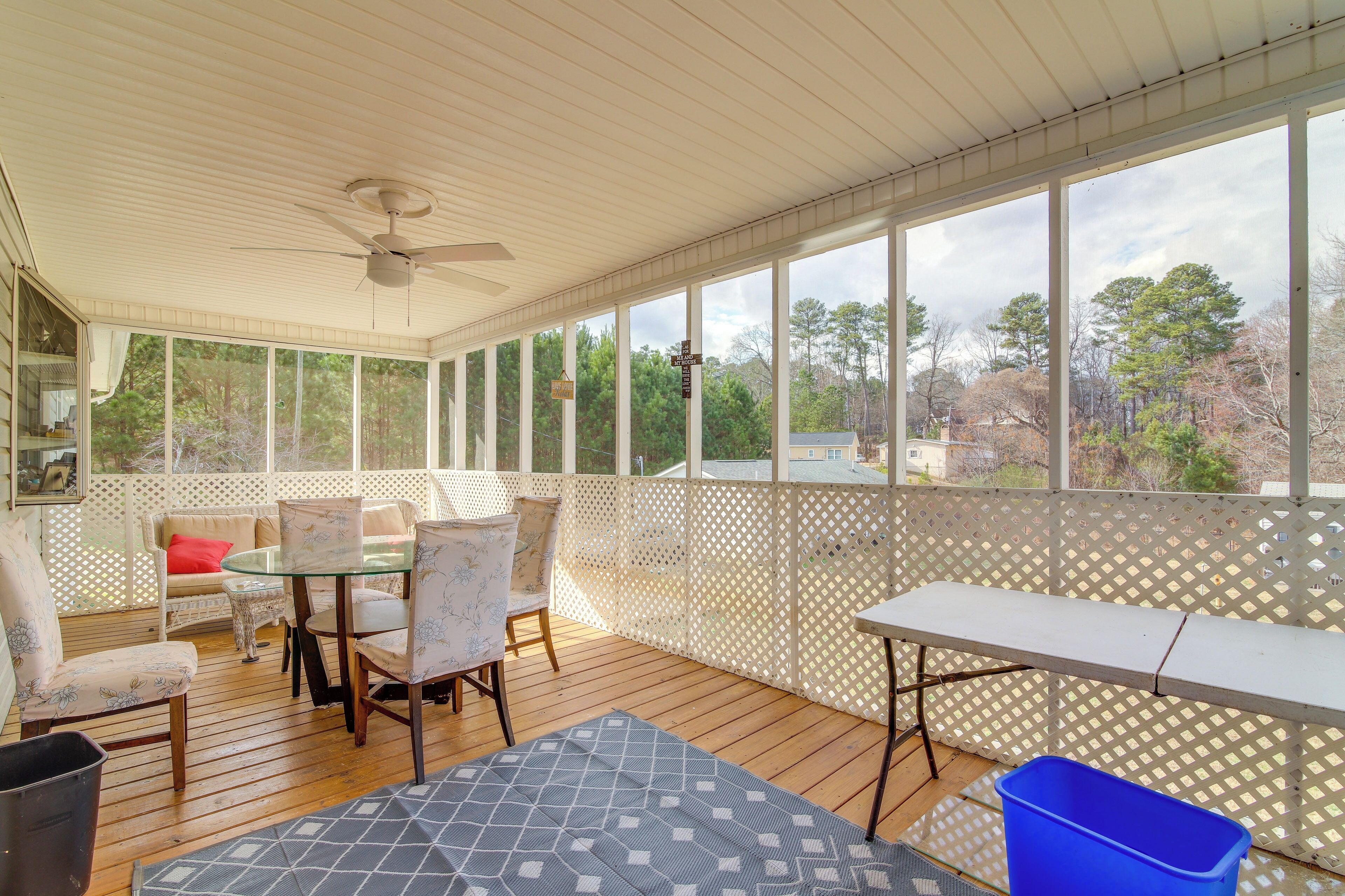 Apartment (2 Bedrooms) | Front of property