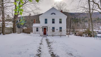 Apartment (0 Bedroom) | Depan hartanah