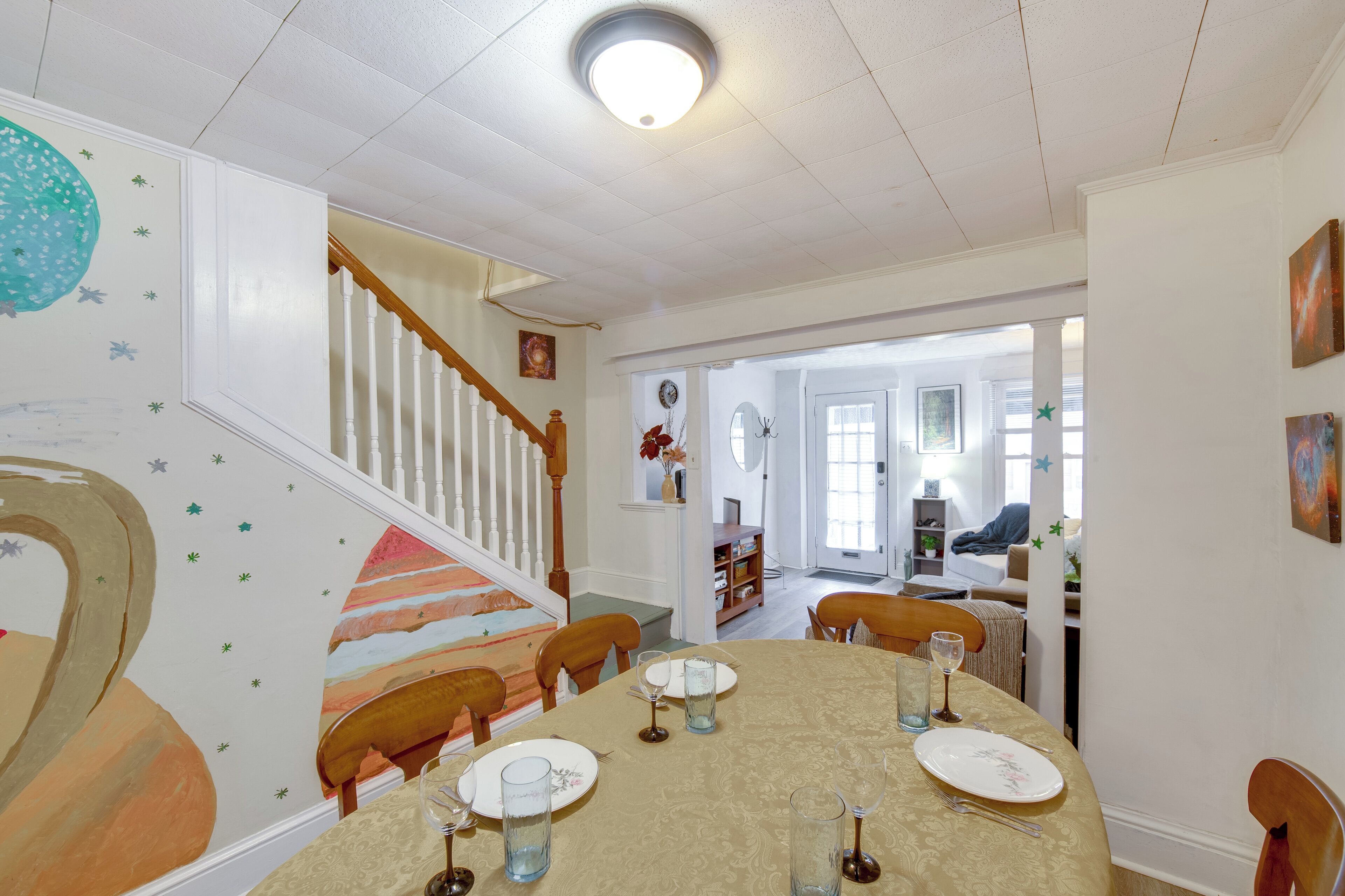 House (2 Bedrooms) | Interior