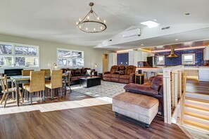 House (4 Bedrooms) | Interior - Pet-friendly Lake Home w/ Private Dock & Bar (Gravois Mills)