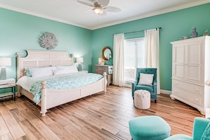 Interior - Direct Beach Access! Prime PCB Bungalow w/ Deck (Panama City Beach)