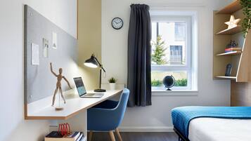 Quarto solteiro, para não fumantes | Wi-Fi de cortesia