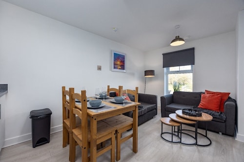 Excellent 2-bedroom apartment in Leeds perfect for your stay