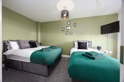 Excellent 2-bedroom apartment in Leeds perfect for your stay
