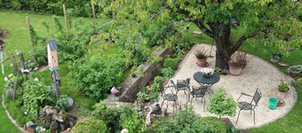 Apartment "Casa Toscana" with Private Garden, Balcony and Wi-Fi