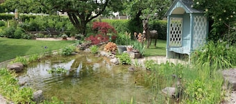 Casa Toscana with Private Garden, Balcony, and Wi-Fi