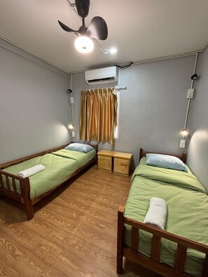 Free WiFi, bed sheets - OYO 91278 5minutes Lodge (Kota Kinabalu)