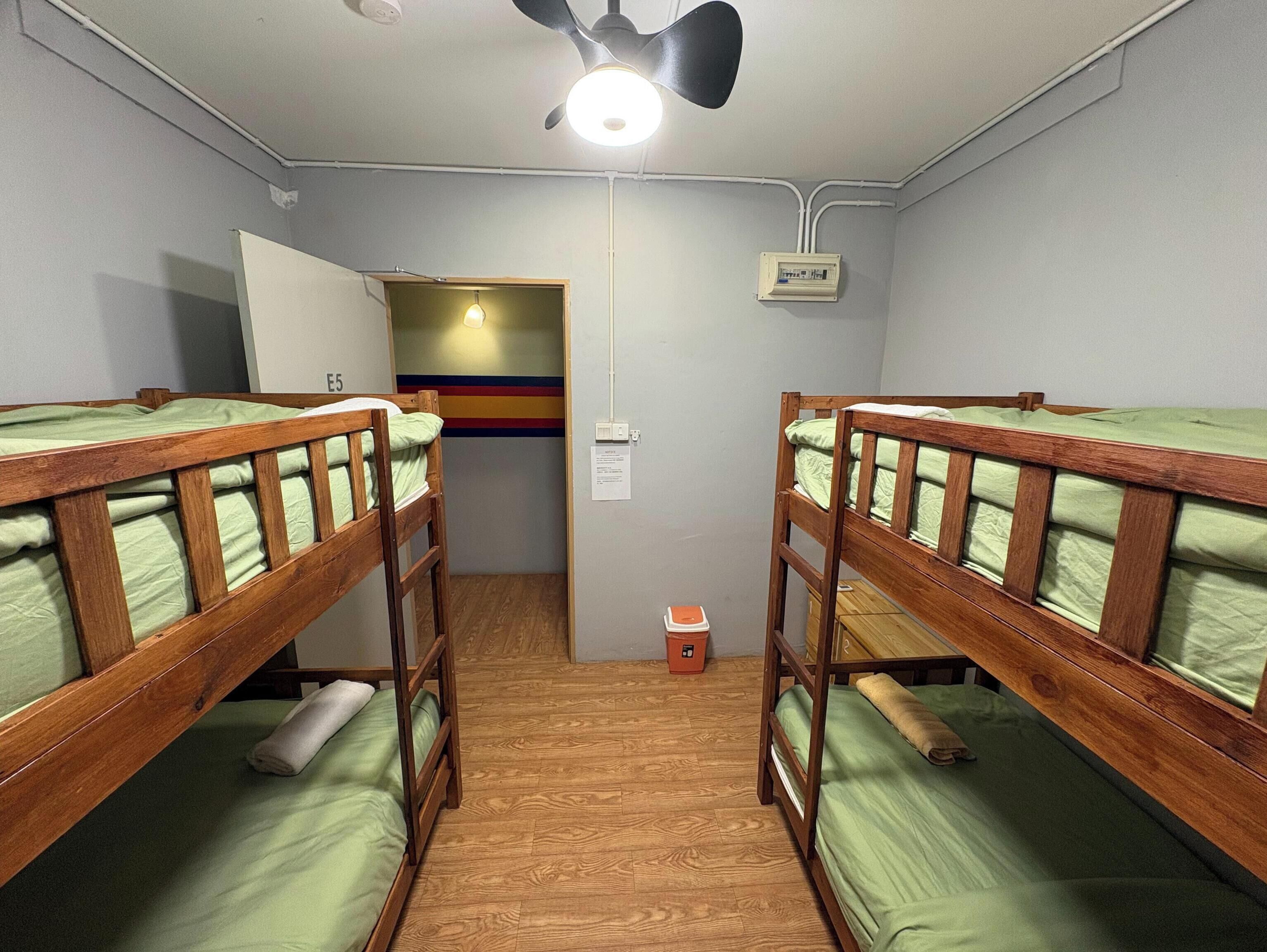 Basic Shared Dormitory | Free WiFi, bed sheets