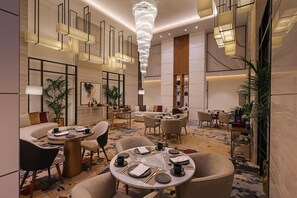 Bar (on property) - Radisson Collection Residences, Riyadh (Riyadh)