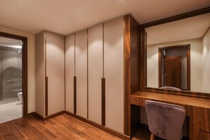 Free WiFi - Radisson Collection Residences, Riyadh (Riyadh)