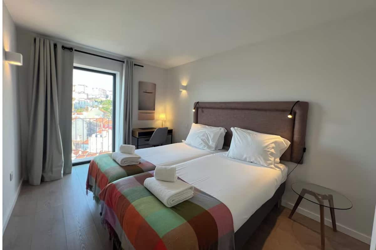 Classic Apartment, Balcony, City View | Blackout curtains, iron/ironing board, free WiFi