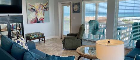 شقة - غرفتا نوم | منطقة المعيشة