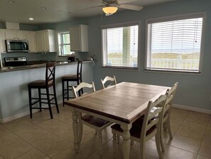 Condo, 2 quartos | Opções para refeição