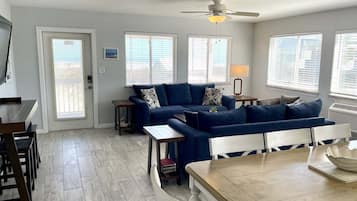 Kondominium, 2 kamar tidur | Area keluarga