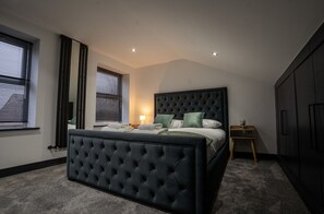 Maison panoramique, salle de bain attenante | Fer et planche à repasser, accès au Wi-Fi (inclus)