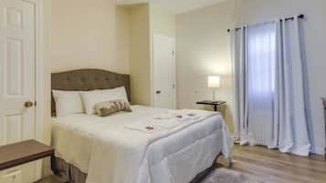 Apartment, 2 Bedrooms | 2 bedrooms, laptop workspace, iron/ironing board, free WiFi