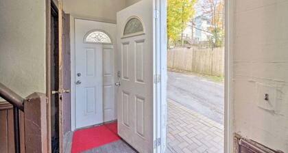 Cozy Adventure Filled Escape Free Parking 2 Bedroom Apts