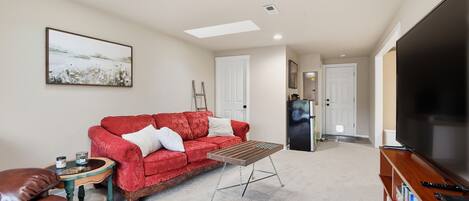 Ferienhaus, 3 Schlafzimmer | Wohnbereich | Smart-TV, Streaming-Dienste