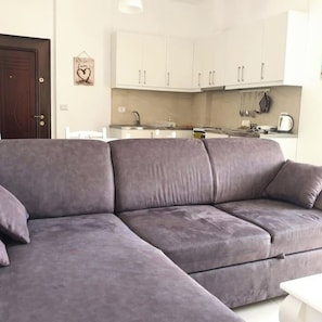 Living area - Ares Summer Apartments (Saranda)