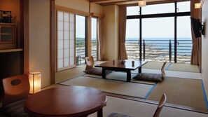 Dining - Kaisen no Yado Funatsuki (Kamogawa)