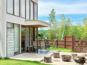 Outdoor dining - Forest Villa Nanso no Oka (Minamiboso)